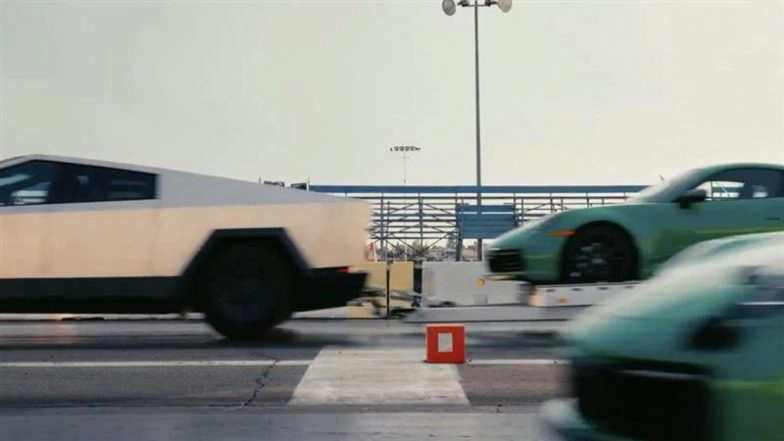 Tesla Cybertruck Outperforms Porsche 911 in Drag Race While Towing Same Model Behind It, Elon Musk Reacts (Watch Video)