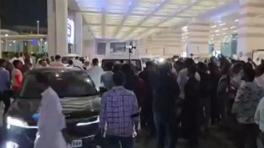 Bihar Assembly Elections 2025: Chaos at Patna Airport as Congress Workers Manhandle Party Leaders Over Ticket Distribution, Accuse Leadership of ‘Selling Tickets’ (Videos)
