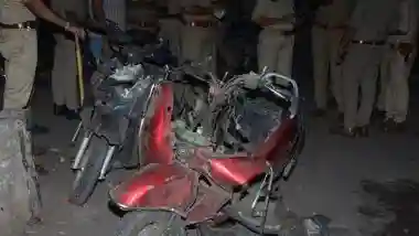 Kanpur Blast: 6 Injured After 2 Scooters Explode in Uttar Pradesh’s Mishri Bazar, Forensic Teams Begin Probe (Watch Videos)