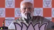 &lsquo;RJD-Congress Ne Apna Manifesto Nahi, Rate List Jaari Ki Hai&rsquo;: PM Narendra Modi Targets Mahagathbandhan in Chhapra (Watch Videos)