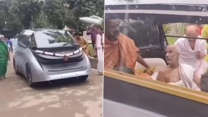 Tesla Rival in India? WIRIN, Indigenously Built Driverless Car, Unveiled in Bengaluru by Wipro, IISc, and RV College; Viral Video Shows Seer Taking a Ride