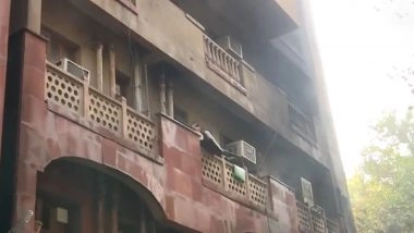 Delhi Fire: Blaze Erupts at Brahmaputra Apartments; No Casualties Reported (Watch Videos)