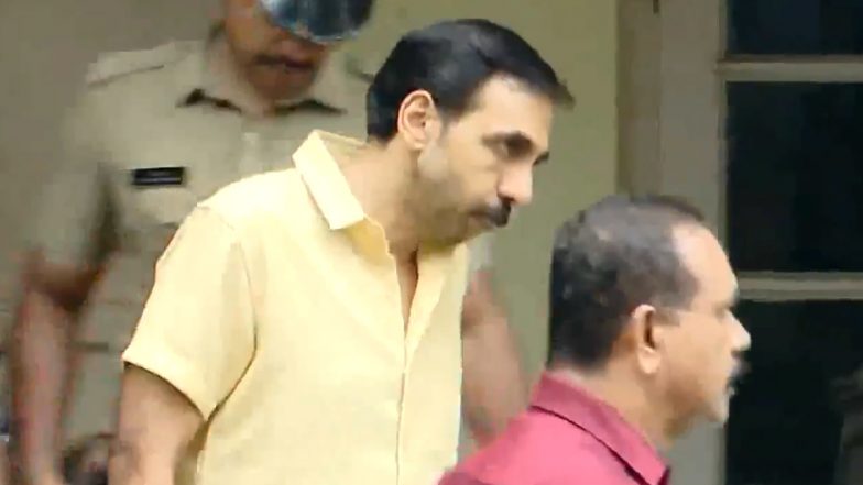 Kerala Sabarimala Temple Gold Theft Case: Prime Accused Unnikrishnan Potti Taken Into Custody for Questioning (Watch Video)