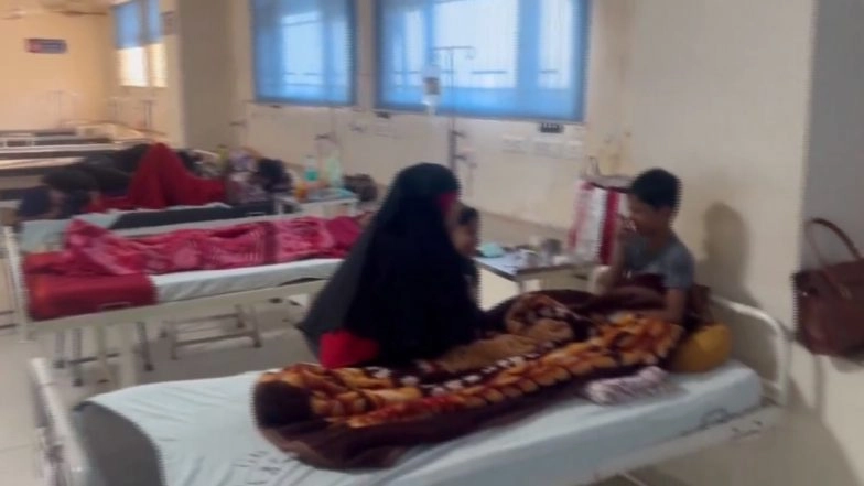 Bhopal: Over 60 Hospitalised, Many Children Suffer Severe Injuries Including Vision Loss Due to Dangerous Calcium Carbide ‘Pipe Guns’ During Diwali (Video)