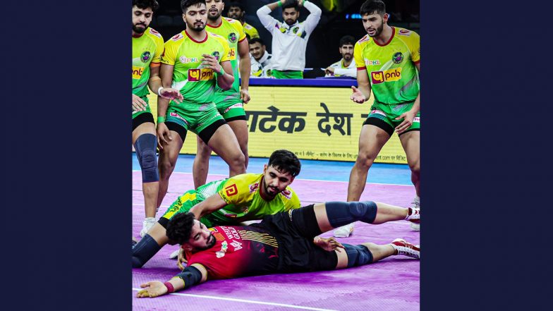 PKL 2025: Ayan Lohchab’s Super 10 Helps Patna Pirates Clinch Tie-Breaker Win Over Bengaluru Bulls