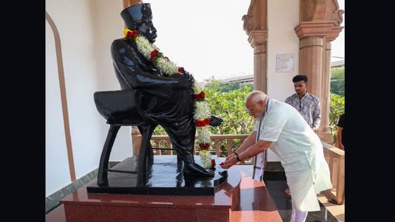 100th Anniversary of RSS: PM Narendra Modi Pays Homage to Rashtriya Swayamsevak Sangh Founder KB Hedgewar, Lauds Swayamsevaks for Putting ‘Nation First’