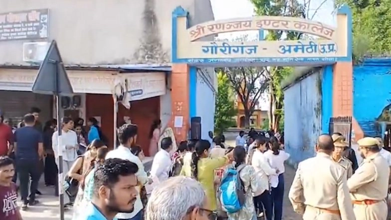 UPPSC PCS Exam 2025: Uttar Pradesh Public Service Commission Provincial Civil Service Preliminary Examination Begins Across State Amid Tight Security (Watch Videos)