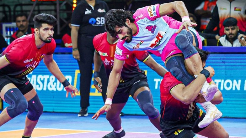 PKL 2025: Alireza Mirzaian’s Super 10 Helps Bengaluru Bulls Complete Double Over Jaipur Pink Panthers