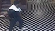&lsquo;How Much Can I Give You To Stop?&rsquo;: US Woman Pleads as Homeless Man Rapes Her Inside Bronx Apartment, Steals Purse and Cash (Watch Video)