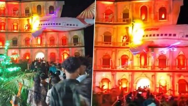 Air India Flight 171 Crash-Themed Durga Puja Pandal in West Bengal Sparks Massive Online Outrage (Watch Video)