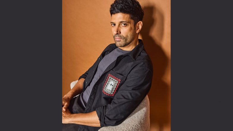‘Kaun Banega Crorepati 17’: Farhan Akhtar Turns Host on ‘KBC,’ Leaves Amitabh Bachchan and Javed Akhtar in Splits With Fun Banter and Emotional Memories (Watch Video)