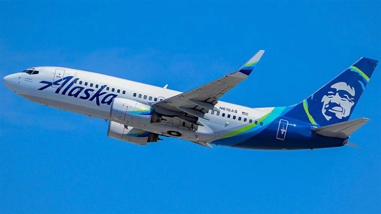 Alaska Airlines Flight Diverts to Boise After Female Passenger Attacks Flight Attendants Mid-Air; Woman Arrested, Banned From Flying