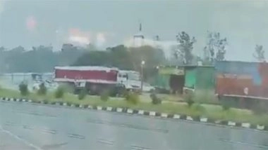 Accident Caught on Camera in Muzaffarnagar: 6 of Family, On Way to Haridwar for Ashes Immersion, Killed as Car Collides With Truck in UP; Video Surfaces