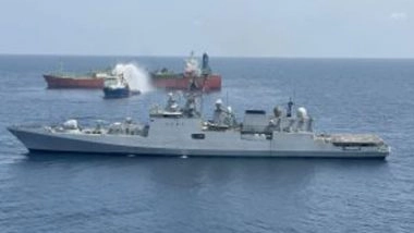 Yemen Blast: Indian Navy’s Warship INS Trikand Battles Blaze, Rescues Crew Onboard MV Falcon After LPG Tanker Explosion off Djibouti Coast