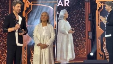 Shah Rukh Khan Pays Heartfelt Tribute to Dilip Kumar at Filmfare Awards 2025, Recalls Time the Veteran Actor Expressed Wish To Have a Son Like SRK (Watch Video)