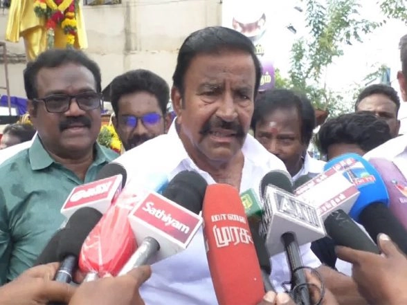 LatestLY - Politics - News Image