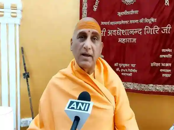 India News | India Has Become Invincible, Strong Nation Because of RSS' Contributions: Swami Avdheshanand Giri