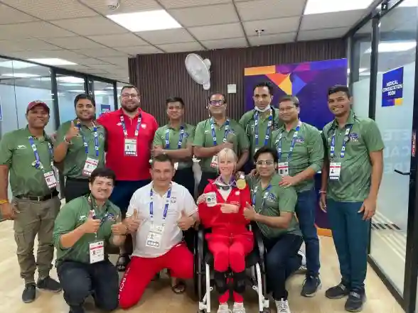 Sports News | Indian Medics Help Roza Kozakowska Bounce Back as Polish Athlete Strikes Gold with Championship Record