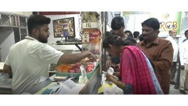 India News | Hyderabad: Customers Gather at Meat Shops Ahead of Mandatory 1-day Closure on Gandhi Jayanti