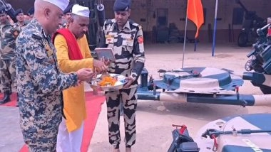 India News | BSF Performs 'Shashtra Pooja' for Weapons on India-Pakistan Border on Vijayadashmi