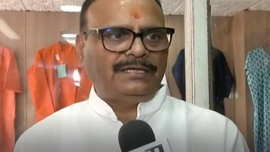 India News | Uttar Pradesh Deputy Chief Minister Brajesh Pathak Pays His Respect on the Birth Anniversary of Mahatma Gandhi