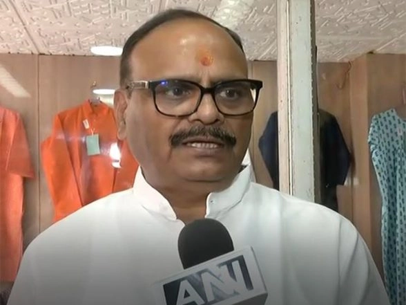 LatestLY - Politics - News Image