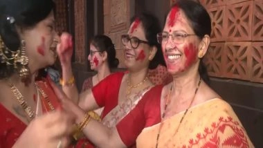 India News | West Bengal: Women Bid Farewell to Maa Durga by Celebrating 'Sindoor Khela'