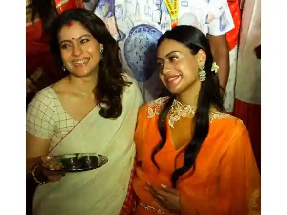 Entertainment News | Kajol Takes Part in 'Sindoor Khela' Ceremony with Daugher Nysa, Celebrities Join the Festivities