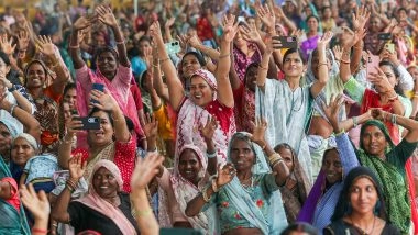 Business News | RBI Survey Shows Urban and Rural Consumer Confidence Edges Up in September 2025