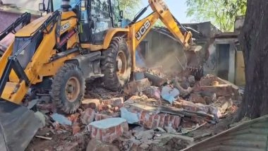 India News | Gujarat Administration Demolishes 33 Illegal Properties Built on Government Land
