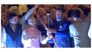 Entertainment News | Bobby Deol Performs Ravan Dahan at Lav Kush Ramlila in Delhi