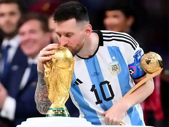 Entertainment News | Indian Fans Unite Together to Pay Tribute to Lionel Messi in a Special Video, Check out