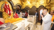 India News | Maharashtra: Amit Shah Offers Prayers at Sai Baba Temple in Shirdi