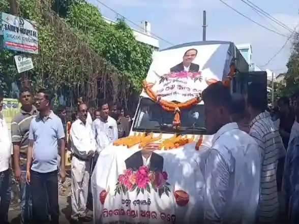 India News | Odisha: BJP Leader Pitabash Panda Shot Dead in Berhampur, Oppn Flags Law and Order Situation