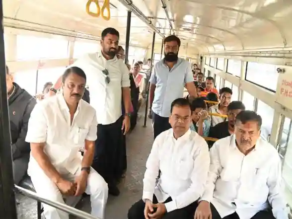 India News | BRS Demands Immediate Rollback of Increased RTC Bus Fares