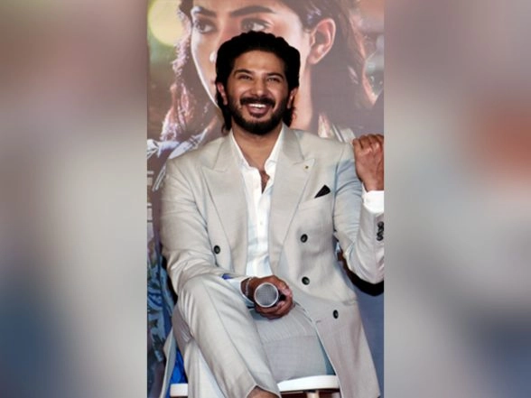 Entertainment News | Kerala High Court Allows Dulquer Salmaan to Approach Customs for Luxury Car Release