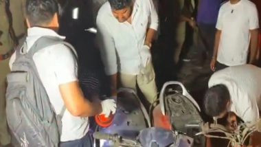 India News | Two Scooters Explode in Kanpur's Mulganj, Eight Injured; Police Investigate Cause