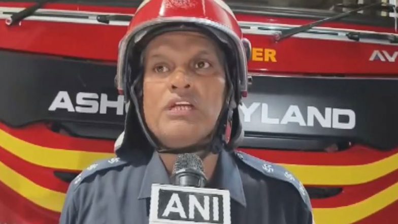 India News | Delhi: Pile of Soil Falls in Safdarjung Elclave Basement, One Dead, Several Injured