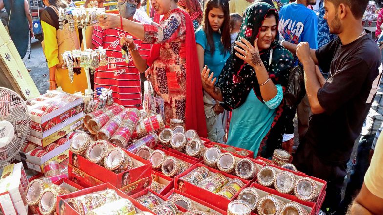 Business News | Karva Chauth Spurs Estimated Rs 28,000 Cr Business Nationwide, Rs 8,000 Cr in Delhi Alone: CAIT