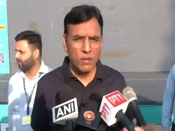 India News | 'Sunday on Cycle' Gives Message of 'Fit India' to the Country, Says Mansukh Mandaviya