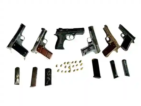 India News | Punjab: AGTF Arrests Two Bambiha Gang Members, Recovers Six Pistols, 19 Cartridges