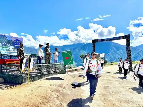 India News | Indian Army Flags off Joint Civil-military Trek to Sacred Site Near Indo-China Border