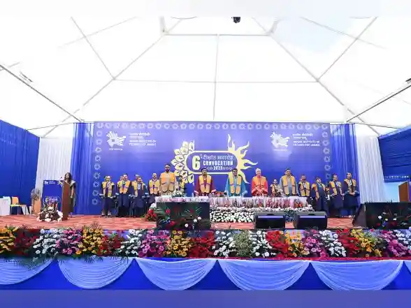 Business News | IIT Jammu's 6th Convocation Marks a Milestone: 386 Degrees Awarded, 'Trishunya' Sculpture Unveiled