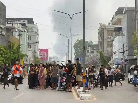World News | Earthquake of Magnitude 4.6 Strikes Myanmar