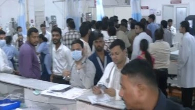 India News | MP: 3 Dead After Tractor-trolley Carrying 27 Labourers Overturned in Indore