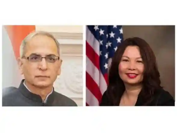 World News | Indian Ambassador Vinay Kwatra Meets US Senator Tammy Duckworth; Discusses Trade, Energy and Defence Cooperation