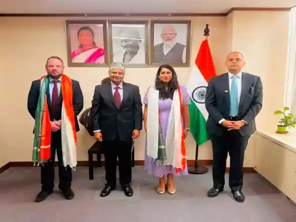 World News | India's Envoys Felicitate Educator as Hindi Teaching Begins in Chinese School