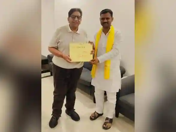 India News | Bihar Polls: Jan Suraaj Names Chanchal Singh as Its Candidate from Raghopur
