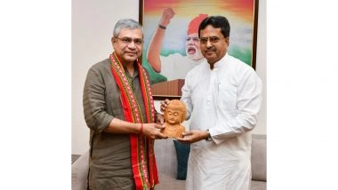 India News | CM Saha Meets Union Minister Ashwini Vaishnaw, Discusses Vande Bharat, Electric Rail, and Cyber Security Hub for Tripura