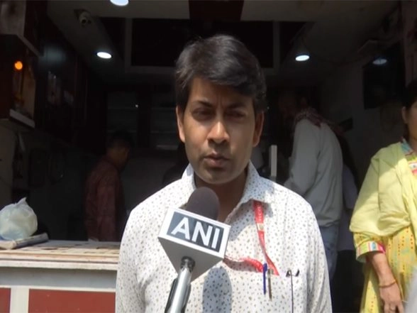 India News | Food Department Seizes Two Quintals of Mawa on Suspicion of Impurities in Bhopal, Sample Sent for Testing